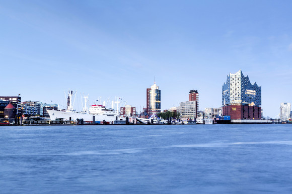 Blick auf die Hamburger Elbphilharmonie.