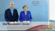 Bundeskanzlerin Merkel im Gespräch mit der Interviewpartner.