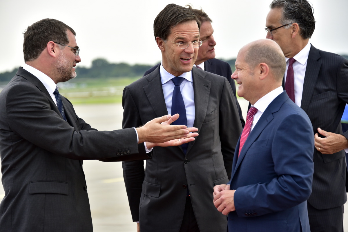 The Prime Minister of the Netherlands, Mark Rutte, arrives at Hamburg Airport.